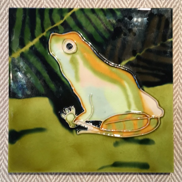 Ceramic frog frame or trivet 6” by 6” - Picture 2 of 8